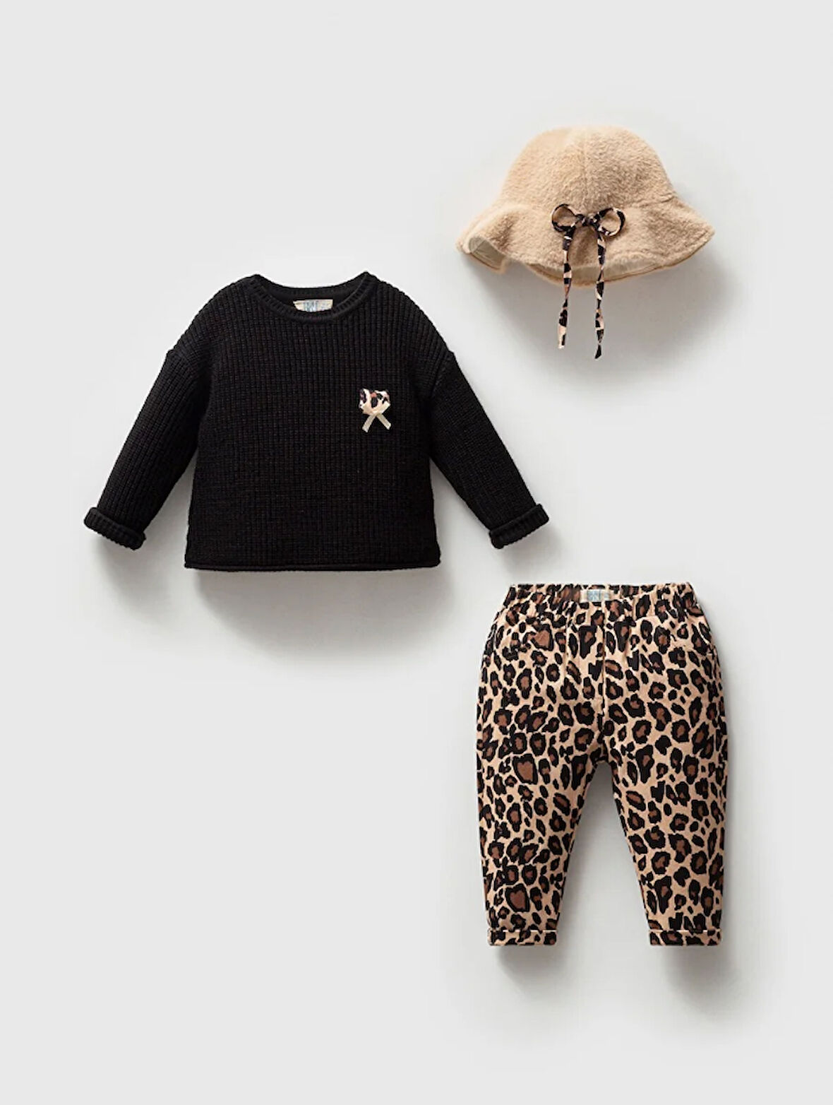 Kız Bebek Leopar Desenli 3'lü Takım NOY-9349