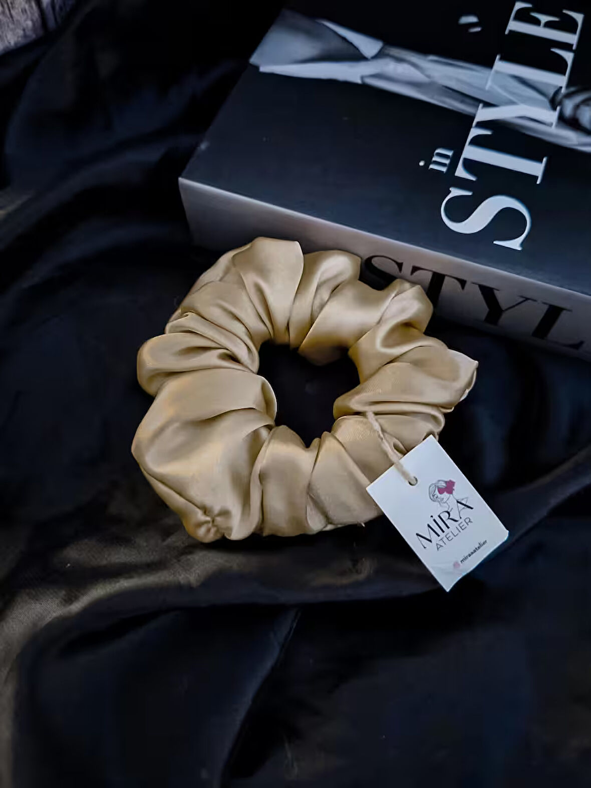 Çocuk Saten Toka / S - Bej Parıltı – Tekli Lüks Lastik Model Scrunchie