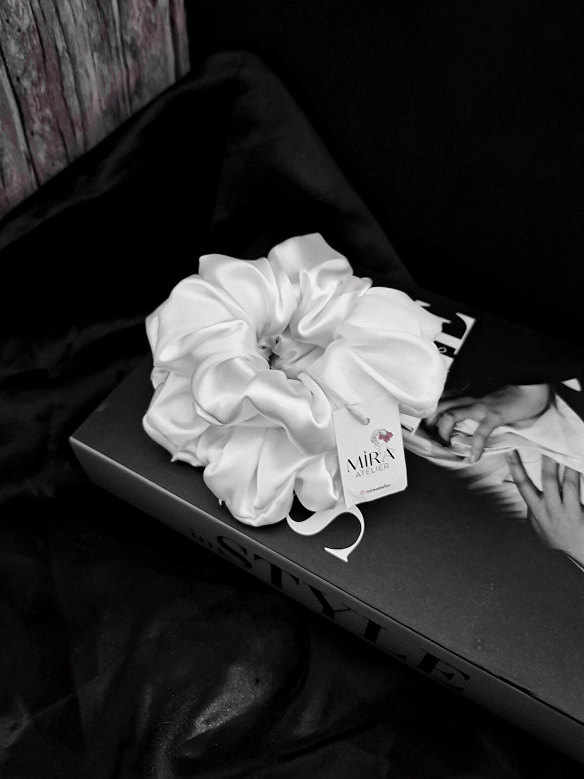 2'li Lüks Kadın Saten Toka - İnci Işıltısı – Lastik Model Scrunchie - Anne Kız Kombini