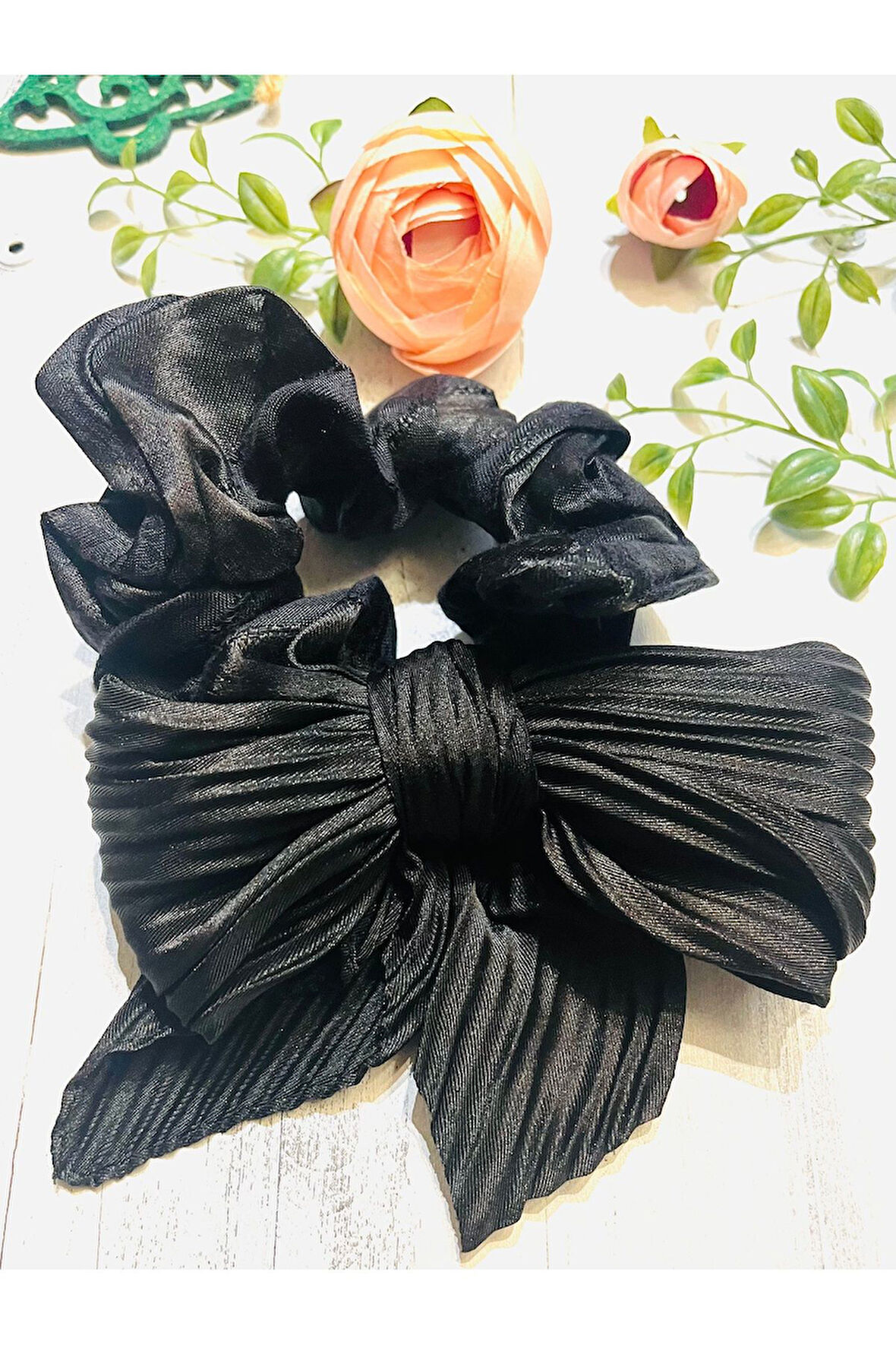 Saten Fiyonklu Şık Toka