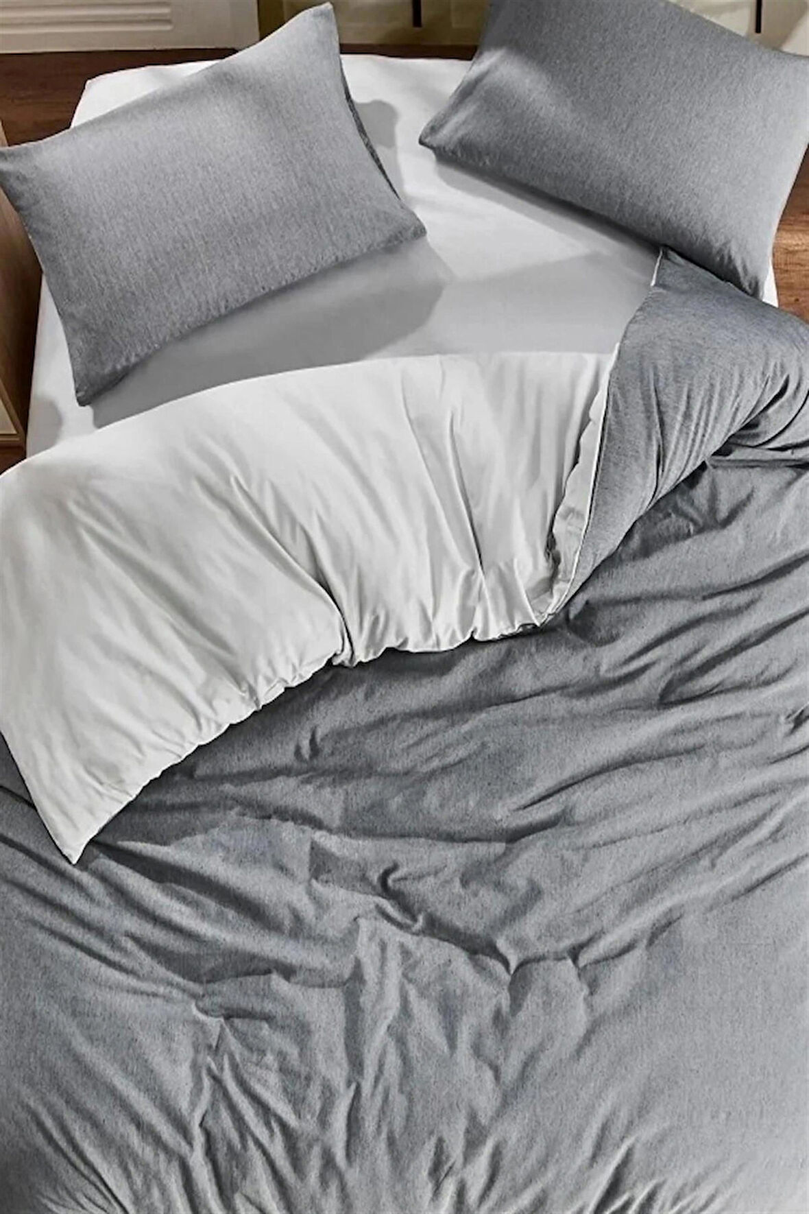 Lastikli Çarşaflı Çift Kişilik Nevresim Takımı Antrasit - Gri