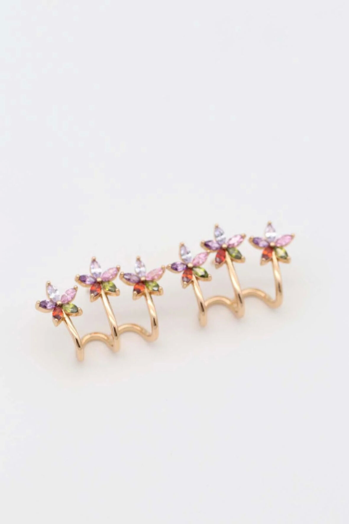 Çoklu Görünümlü Vıp Küpe (17mm)