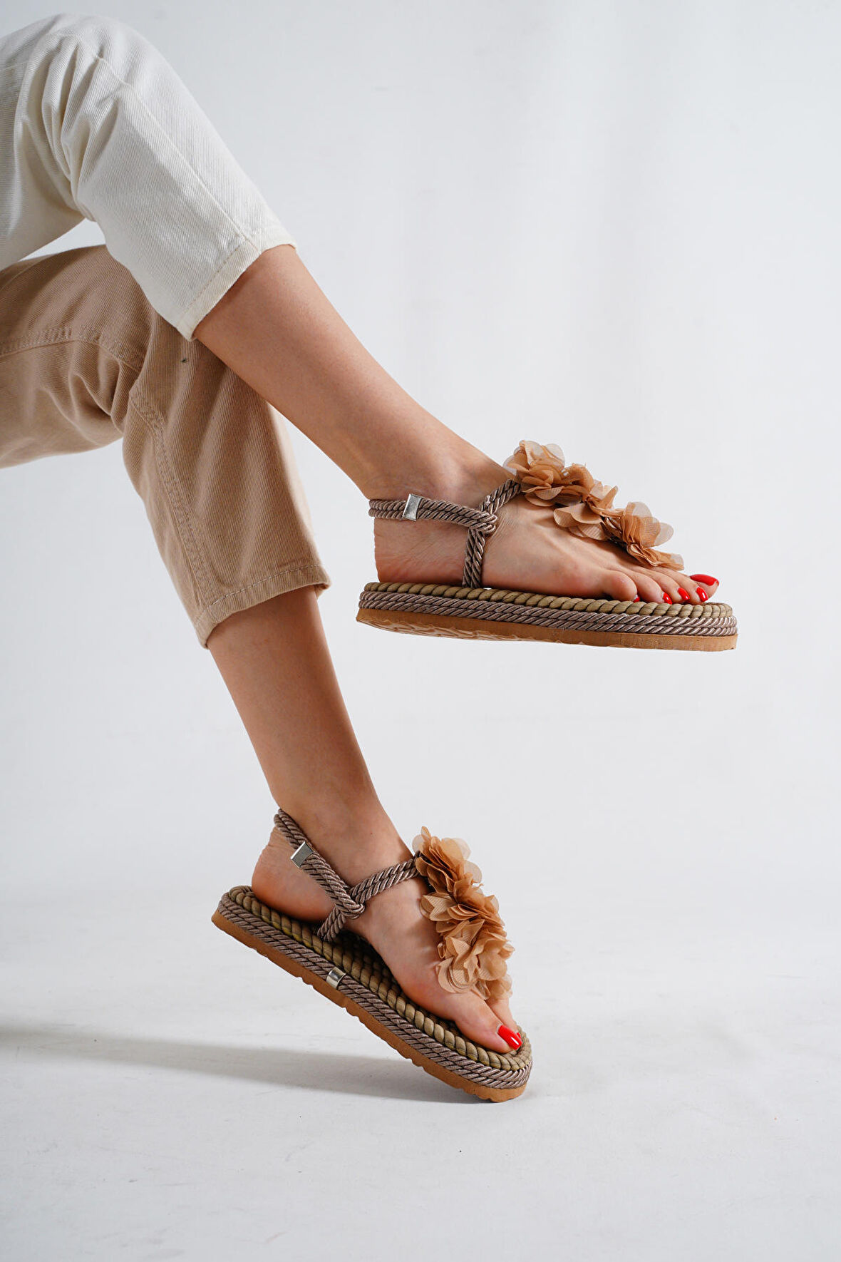 MLT0020-3500 KADIN HALAT İPLİ SANDALET  VİZON