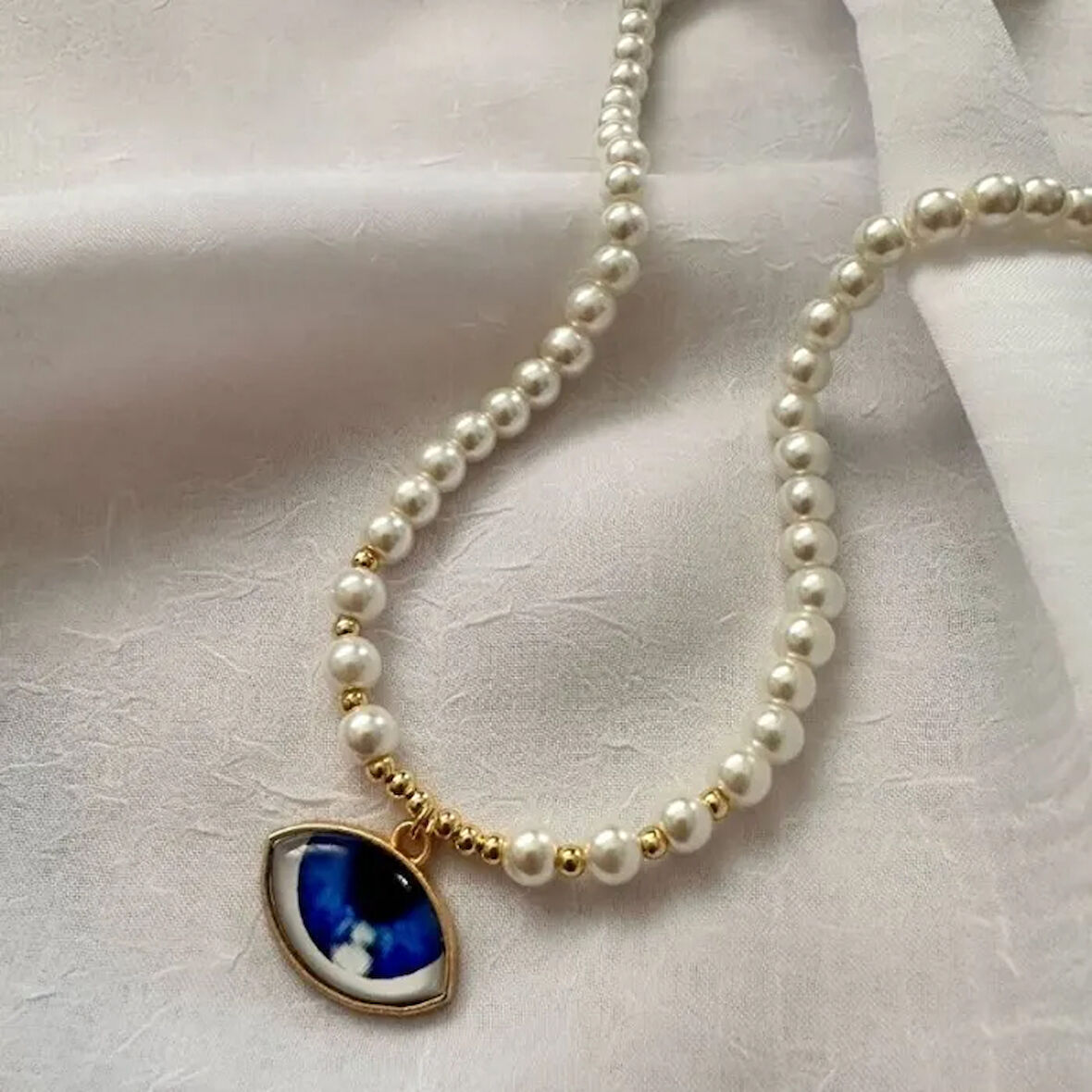 Uretti - Ayşe 5609 - 7124 Cam İncili Tasarım Göz Uçlu Kolye