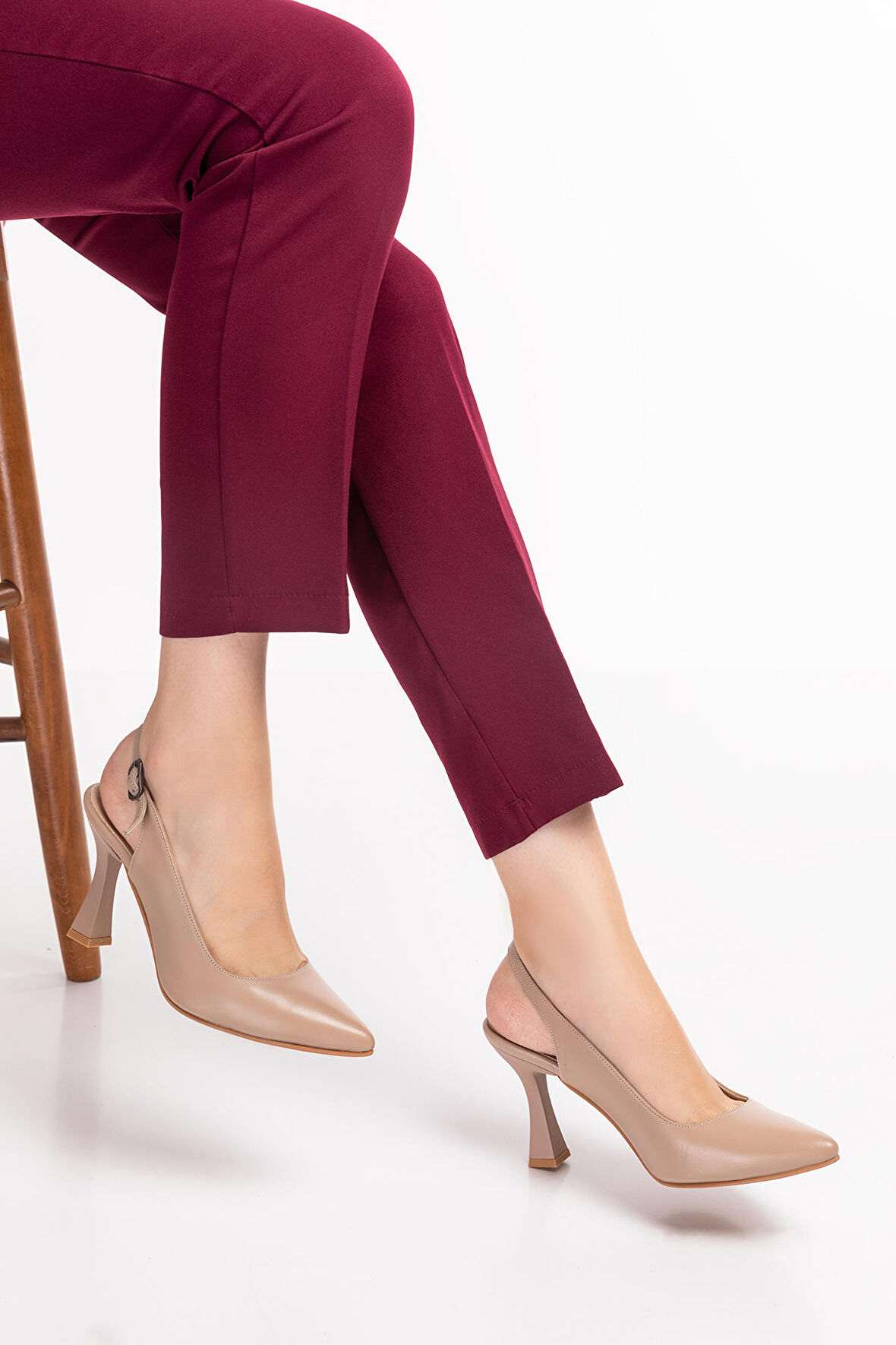 Gondol Kadın Hakiki Deri Stiletto Ayakkabı şhn.824