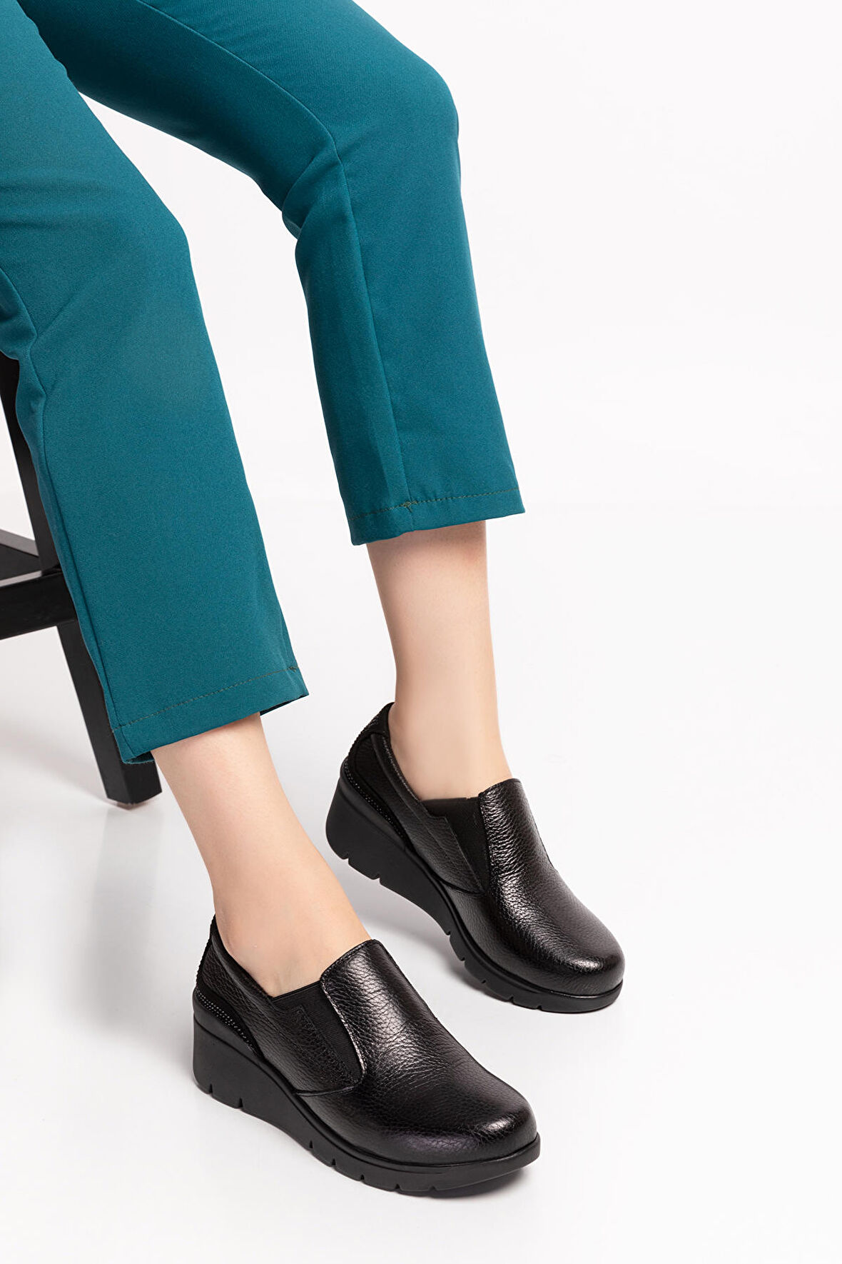 Gondol Hakiki Deri Anatomik Taban Rahat Ayakkabı esfa.4052