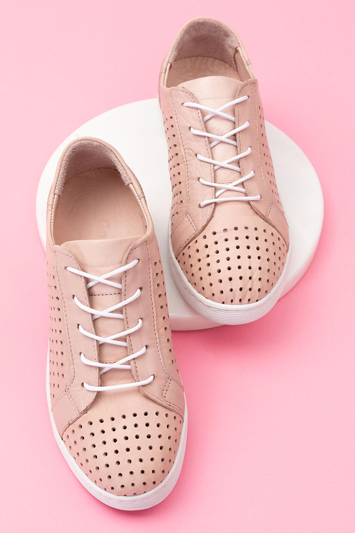 Gondol Kadın Hakiki Deri Günlük Rahat Ayakkabı gnd.108