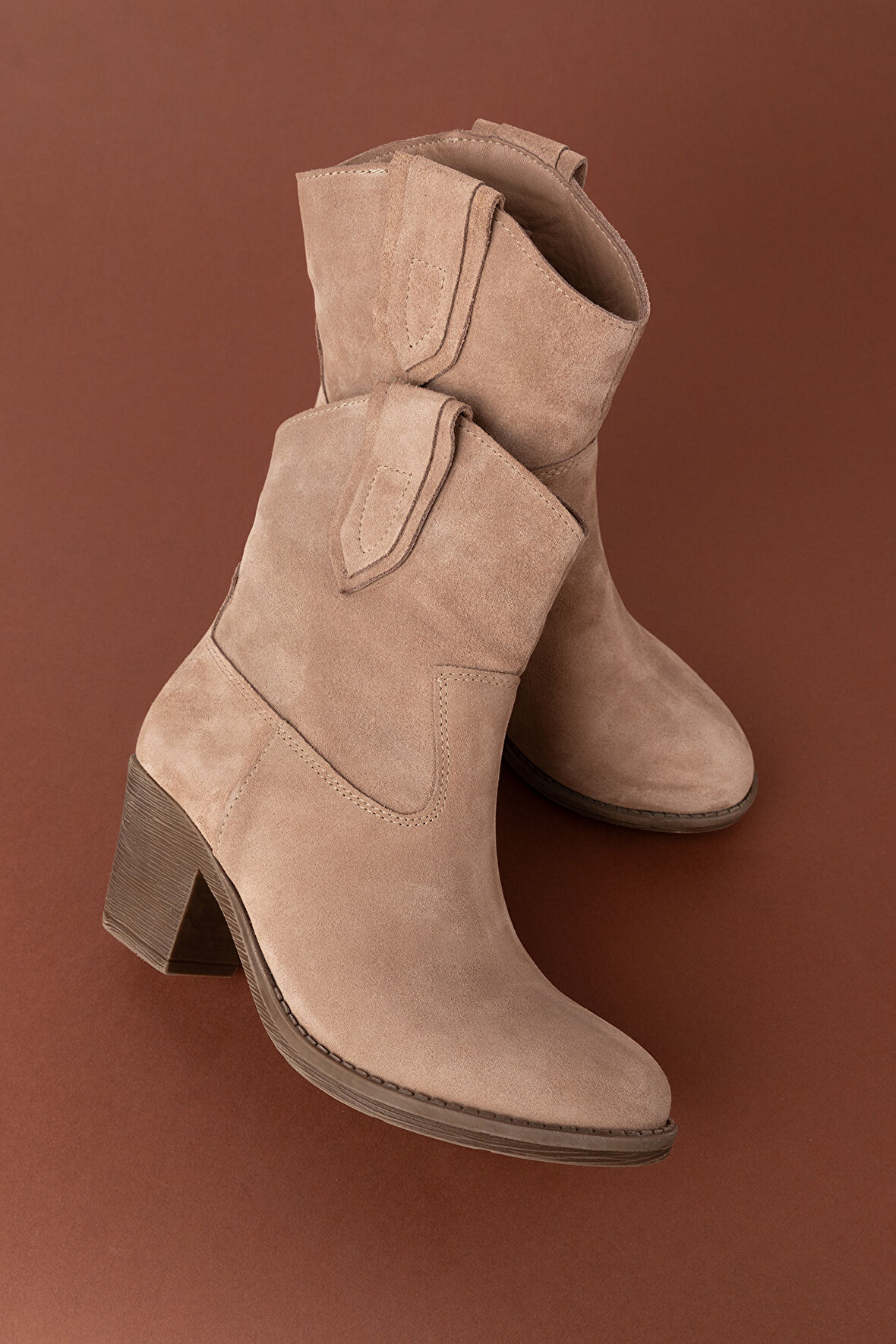 Gondol Kadın Hakiki Deri Western Tarz Bot anl.2800