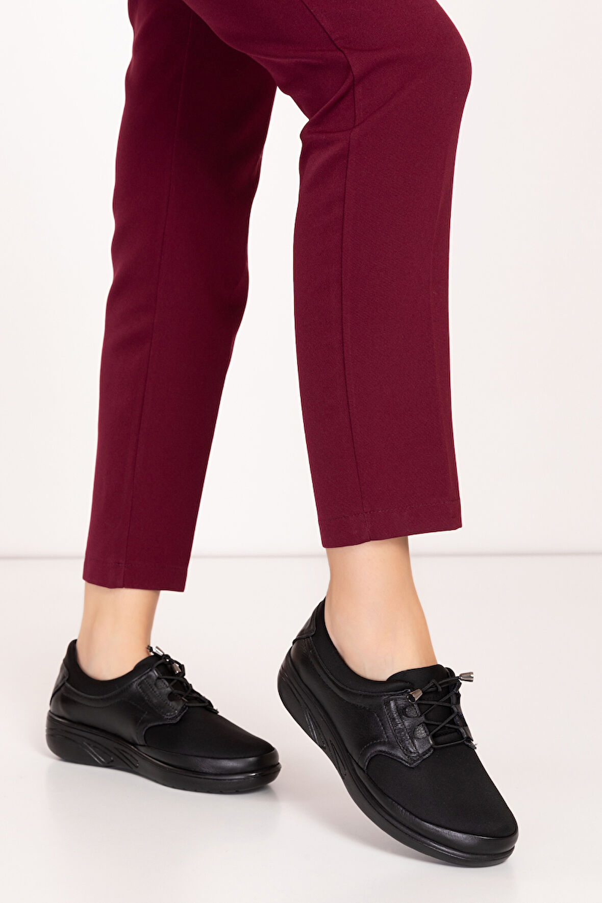 Ebru Comfort Bolle Ortopedik Deri Strech Ayakkabı at.4206 - Siyah - 38