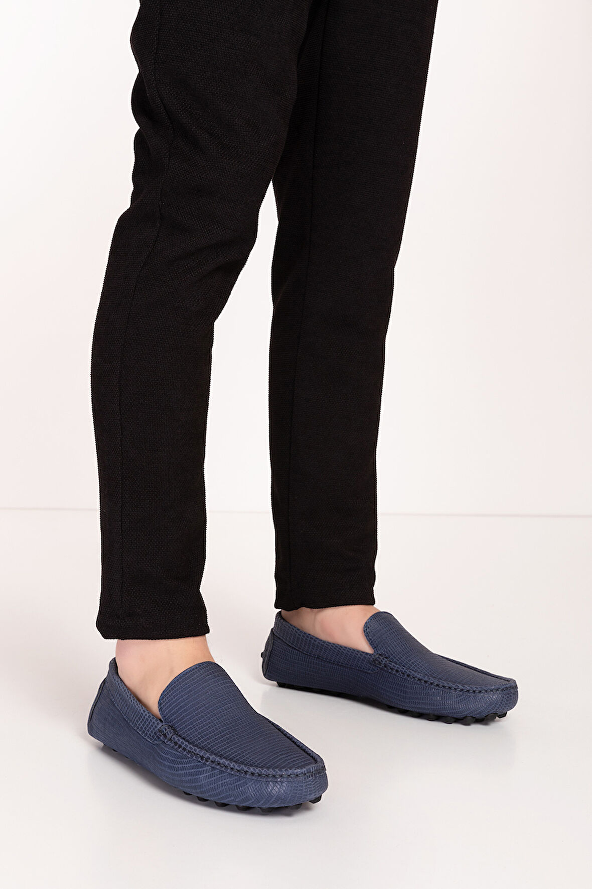 Gondol Erkek Hakiki Deri Esnek Taban Yazlık Loafer Ayakkabı tx.13880 - Lacivert - 40