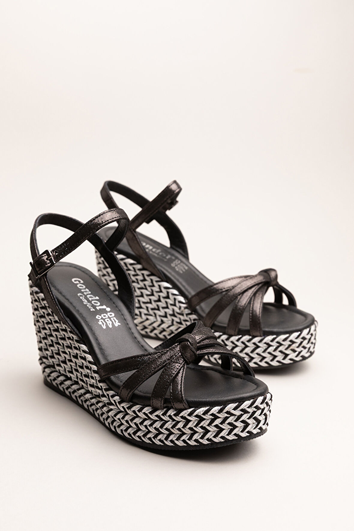 Gondol Kadın Hakiki Deri Dolgu Topuk Hasır Taban Platform Sandalet ell.1314 - Siyah - 35