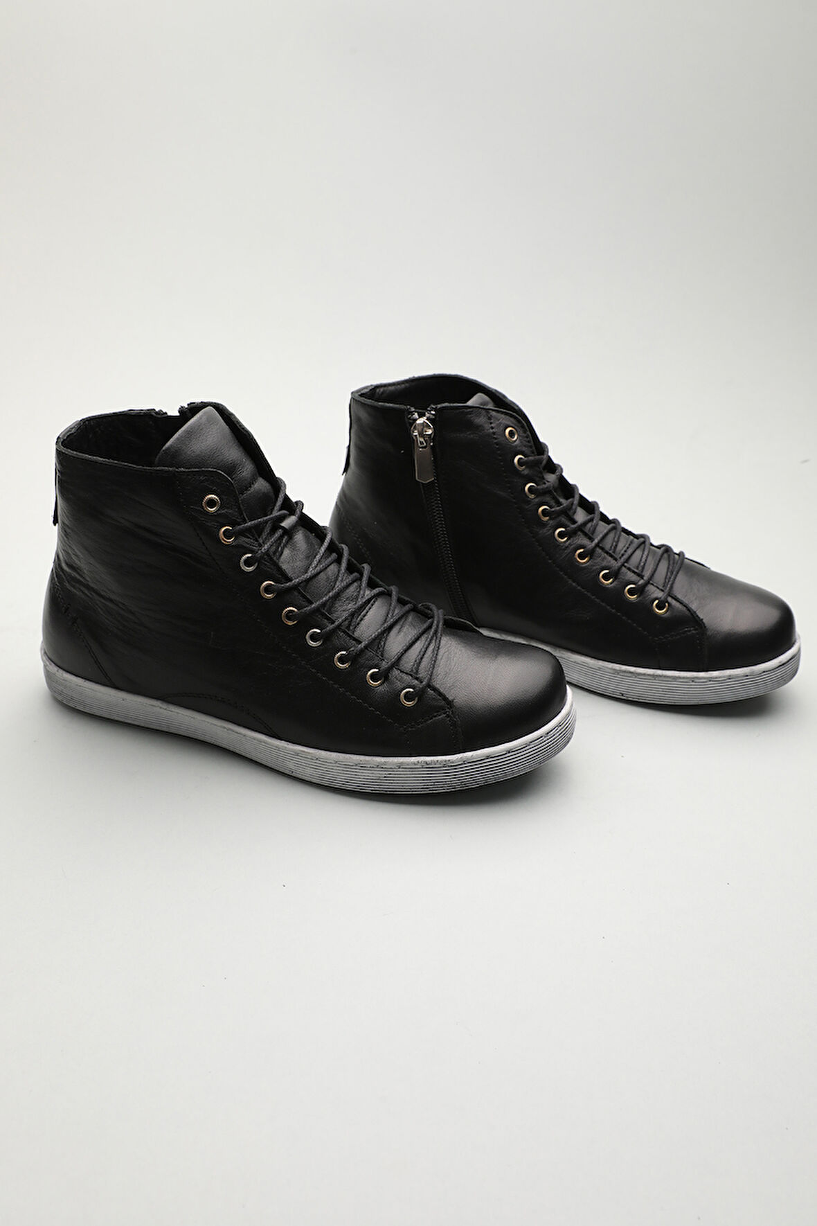 Gondol Hakiki Deri Günlük Hafif Yumuşak Spor Bot zx.1152 - Siyah - 37