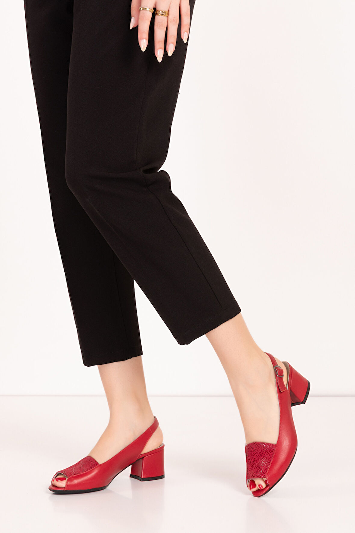 Gondol Kadın Hakiki Deri Klasik Topuklu Ayakkabı vdt.219 - kırmızı - 41