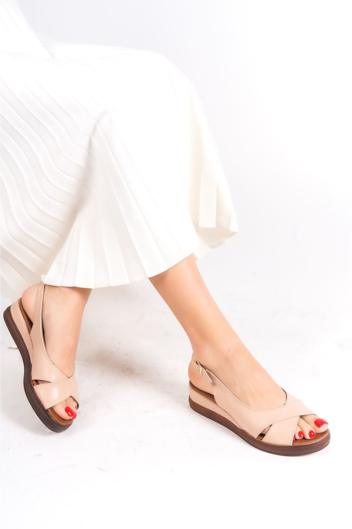 Adare Bej deri kadın sandalet