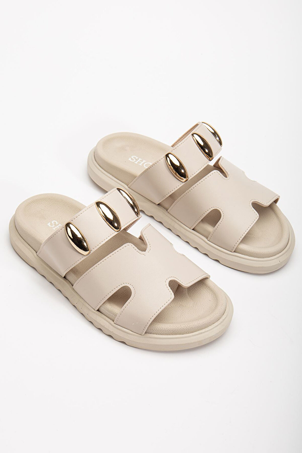 Rens Kadın Yumuşak Tabanlı Toka Detaylı Günlük Bej Terlik