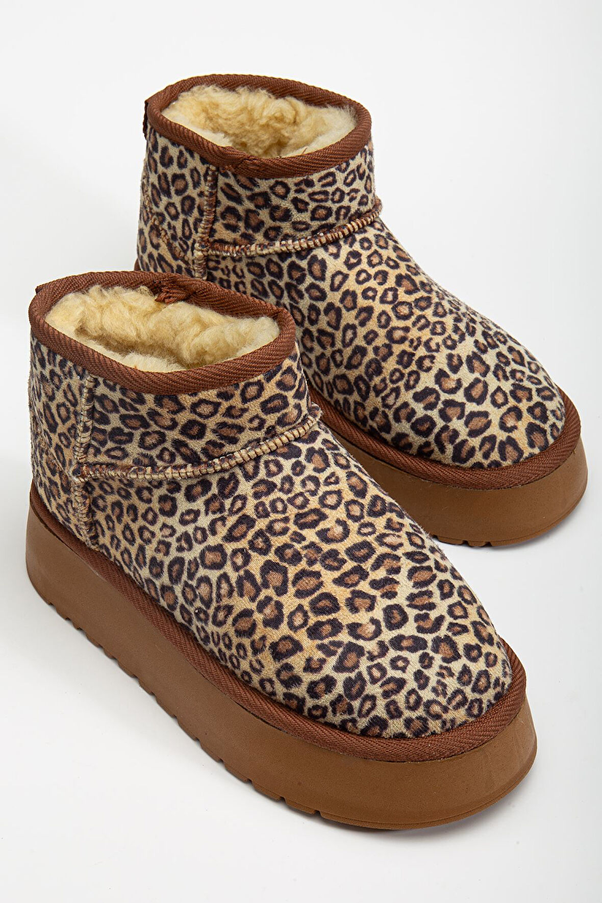 Mini Leopar Süet Yarım Bot içi Tüylü Düz Taban Kadın Ayakkabı