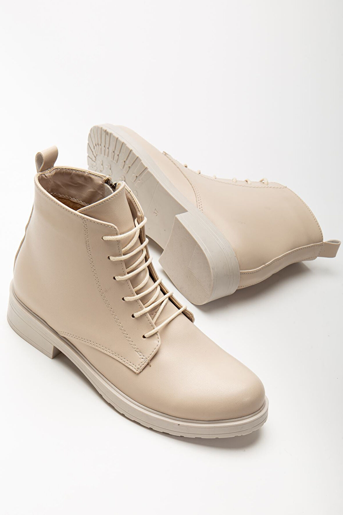 Bej Cilt Bağcıklı Fermuarlı Günlük Kadın Bot