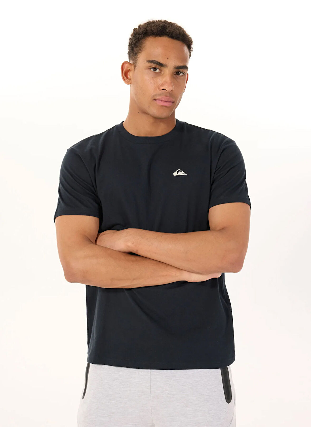 EQYZT07711 BASIC SS TEE YOUNG MEN Siyah Bisiklet Yaka Normal Kalıp Erkek T-Shirt