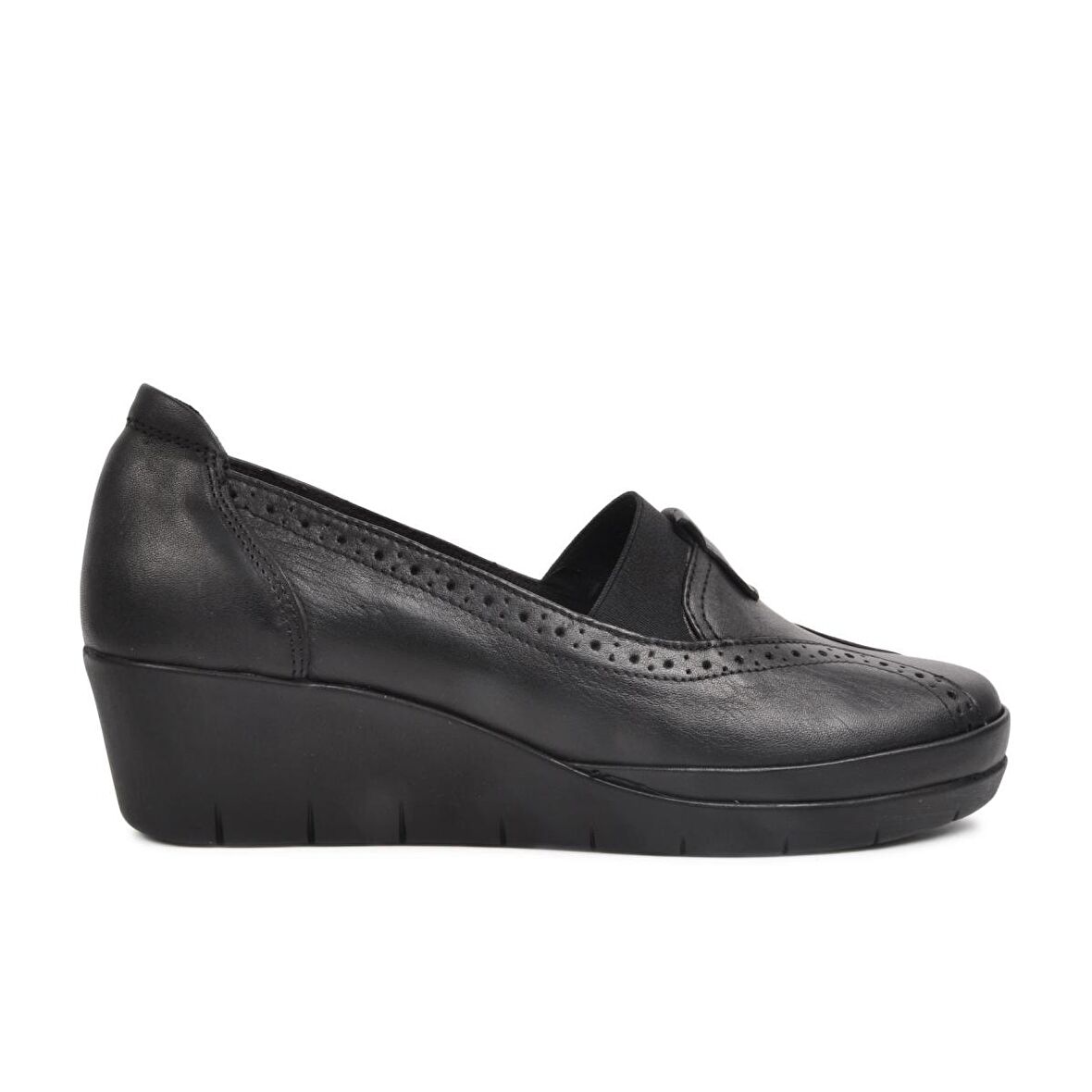 Ayakmod 888 Siyah Kadın Hakiki Deri Günlük Ayakkabı