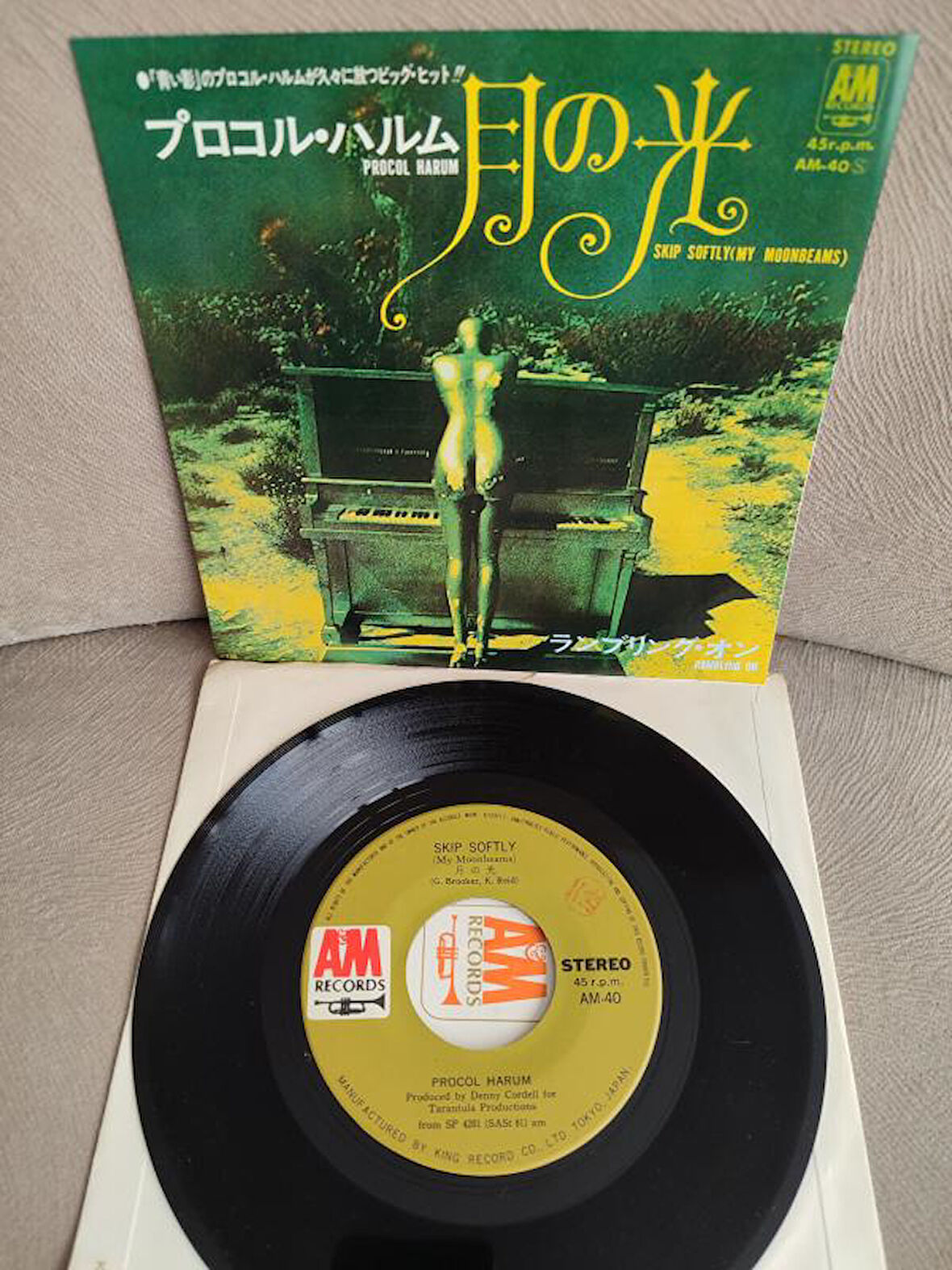 PROCOL HARUM - Skip Softly (My Moonbeams) - 1971 Japonya Basım 45lik Plak Temiz 2. el