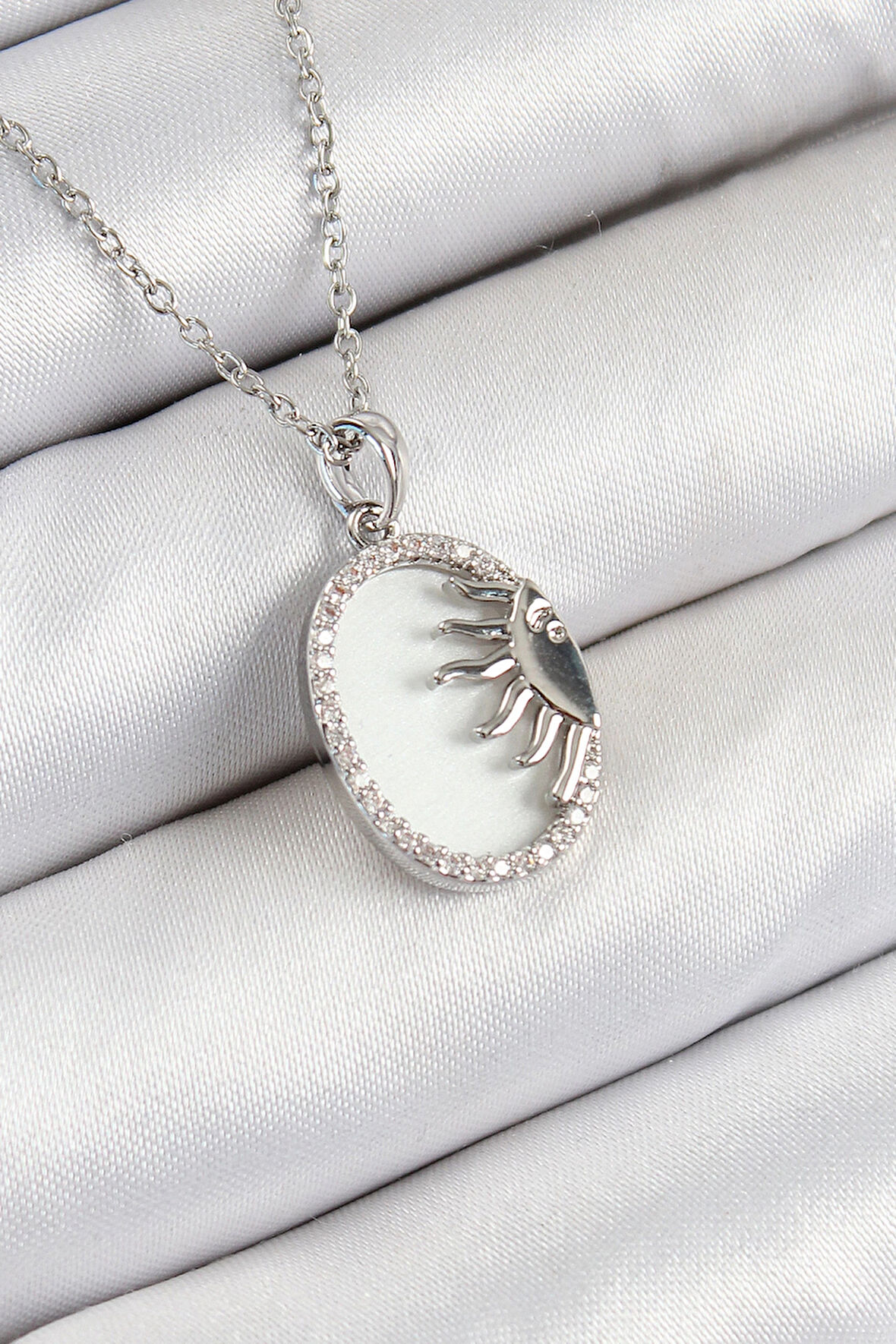 HEYF 316L Çelik Zirkon Taşlı Yarım Güneş Model Gümüş Renk Kadın Kolye