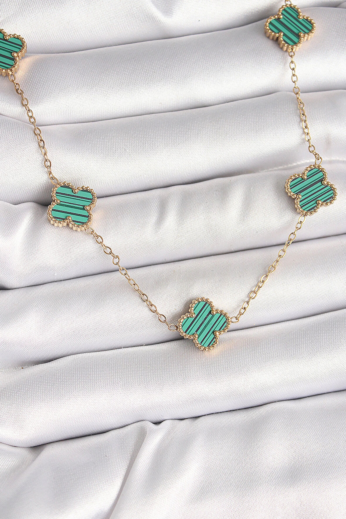 HEYF 316L Çelik Gold Renk Zincir Yeşil Yonca Model Kadın Kolye