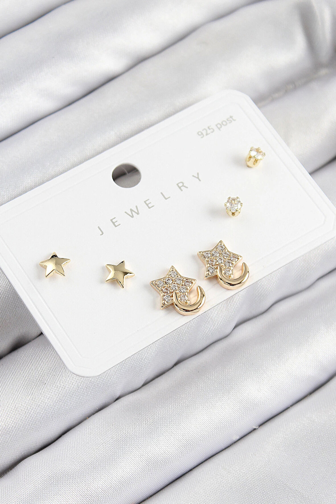 HEYF Pirinç Zirkon Taşlı Yıldız Model Gold Renk 925 Ayar Gümüş Çivi Kadın Küpe Set
