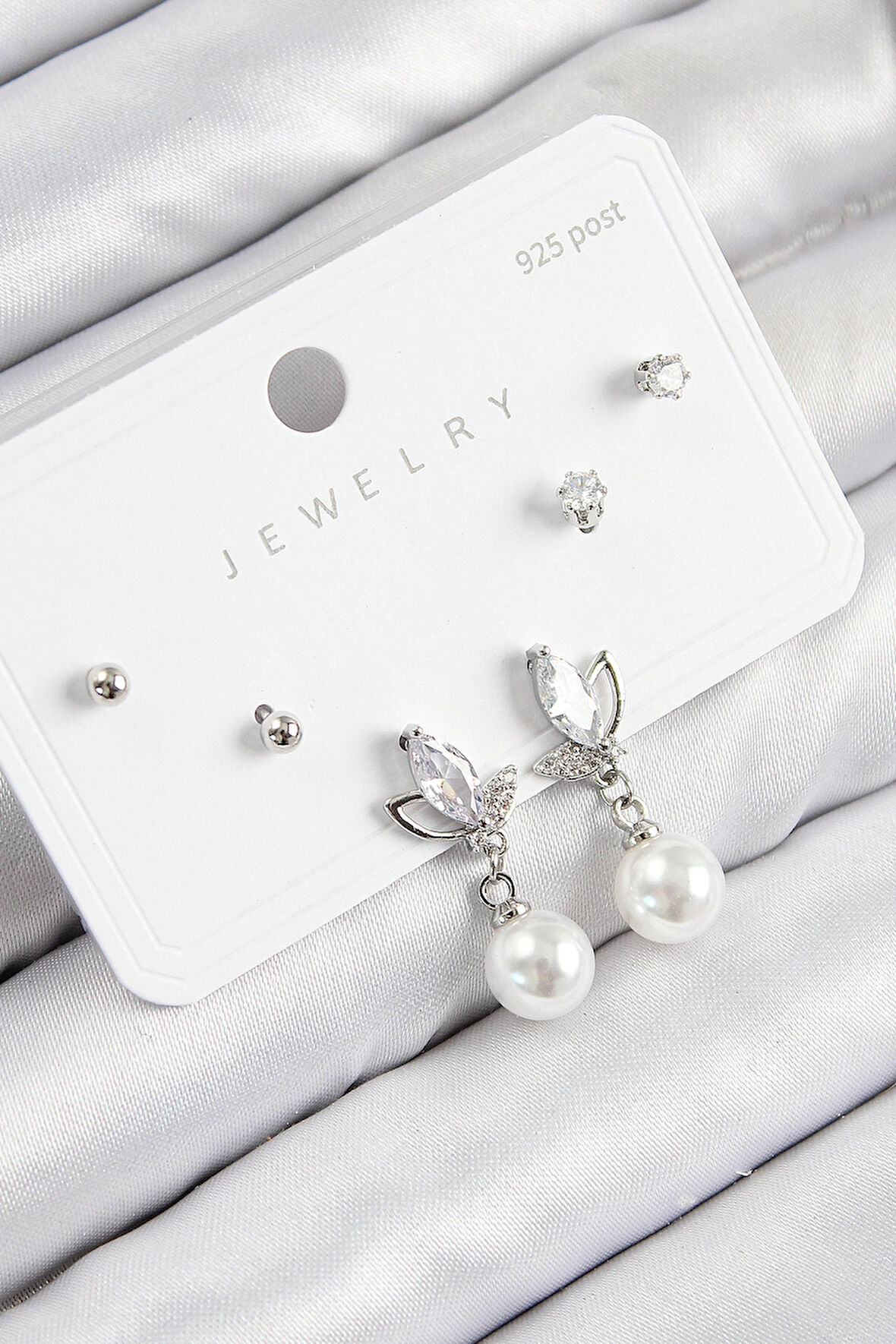 HEYF Pirinç Zirkon Taşlı İnci Sallantılı Damla Model Gümüş Renk 925 Ayar Gümüş Çivi Kadın Küpe Set