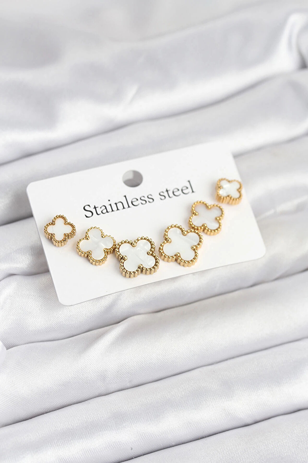 HEYF 316L Çelik Gold Beyaz Renk 3 Boy Yonca Küpe Seti