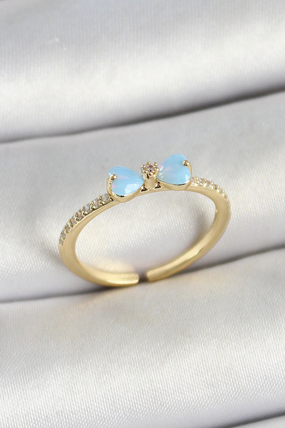 HEYF Pirinç Fiyonk Figürlü Zirkon Taşlı Gold Renk Ayarlanabilir Kadın Yüzük