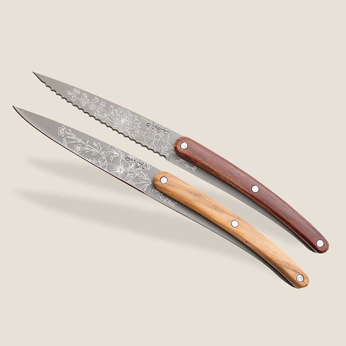 2 Deejo Paring Knives, Olive and Coral Wood / Blossom