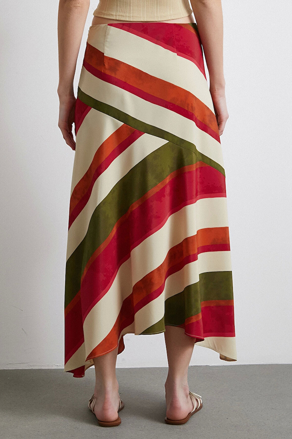 Chery Çizgili Verev Etek Bej