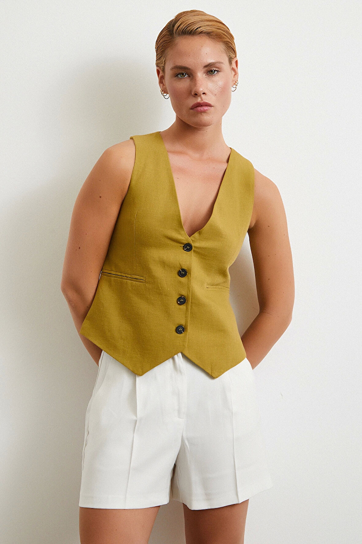 Piliseli Cepli Şort Ekru