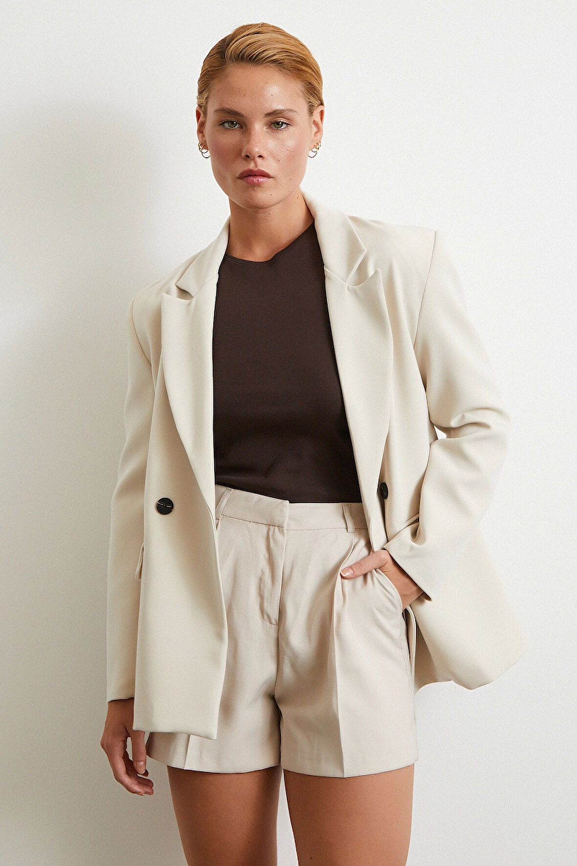 Piliseli Cepli Şort Vizon