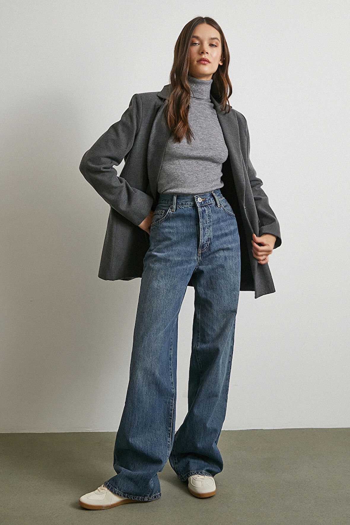 Yüksek Bel Beş Cepli Regular Fit Jean Lacivert