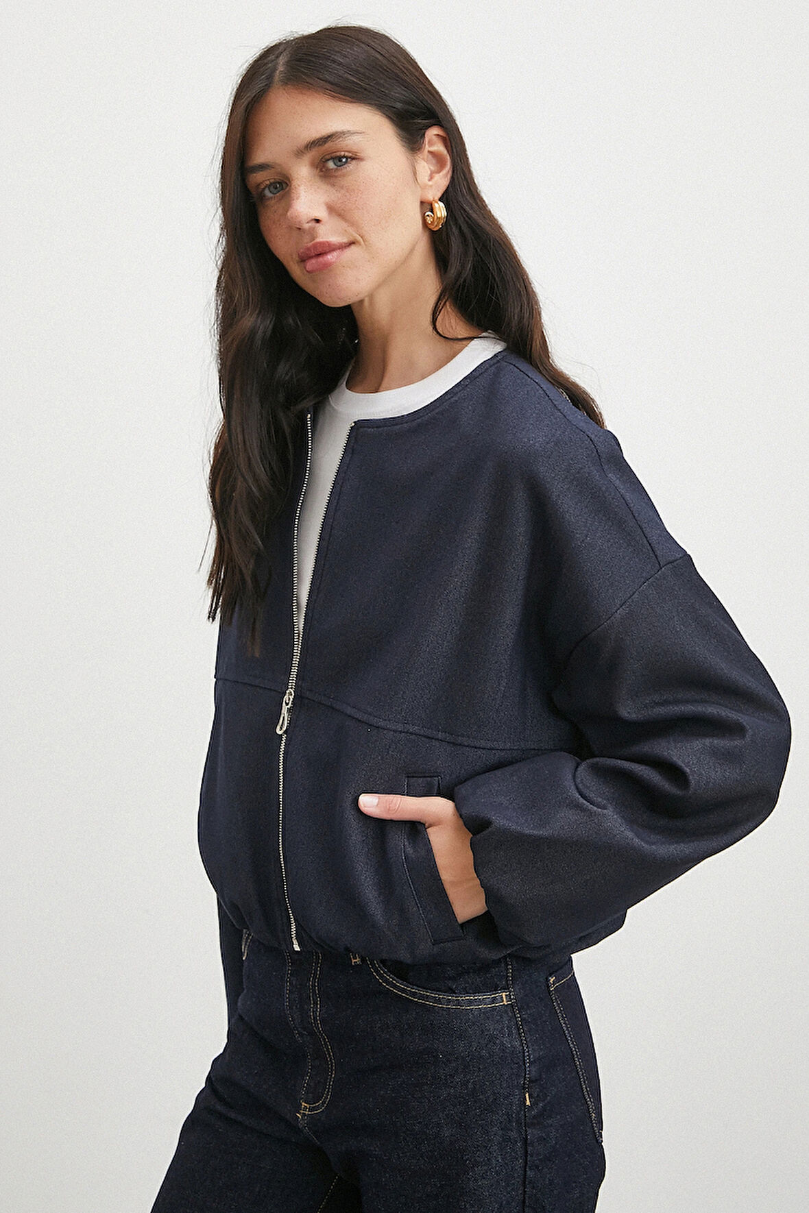 Beli Lastikli Fermuarlı Denim Görünümlü Bomber Ceket Lacivert