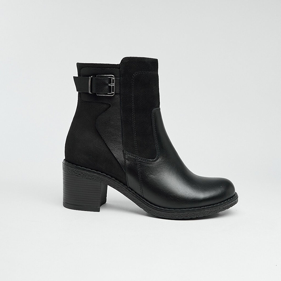 Hakiki Deri Topuklu Fermuarlı Kadın Bot 