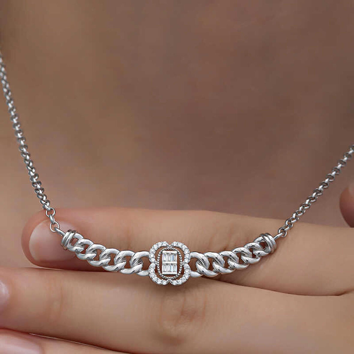 himarry 925 Ayar Gümüş Gurmet Zincirli Baget Taşlı Kadın Kolye