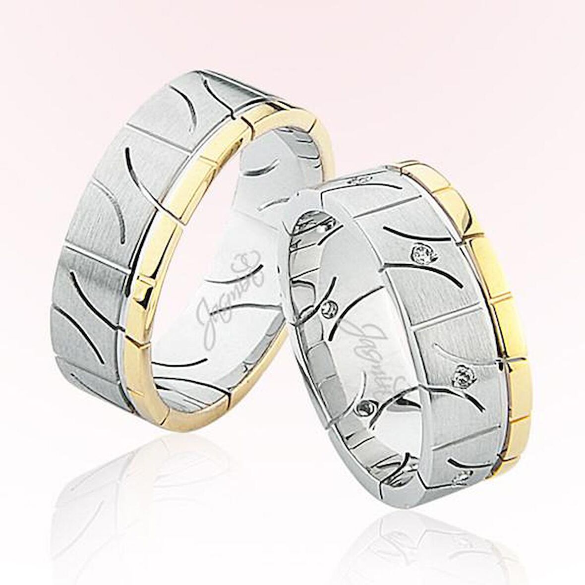 İki Renk Desenli Altın Alyans 3703