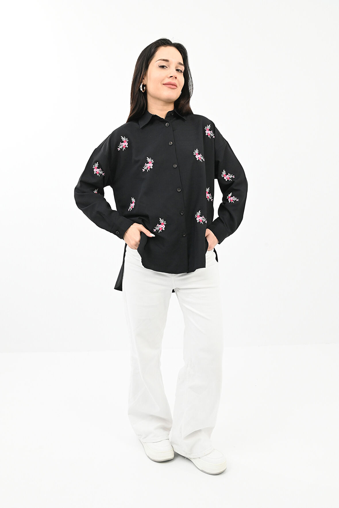 Kadın Nakış Detaylı Gömlek 1724-24