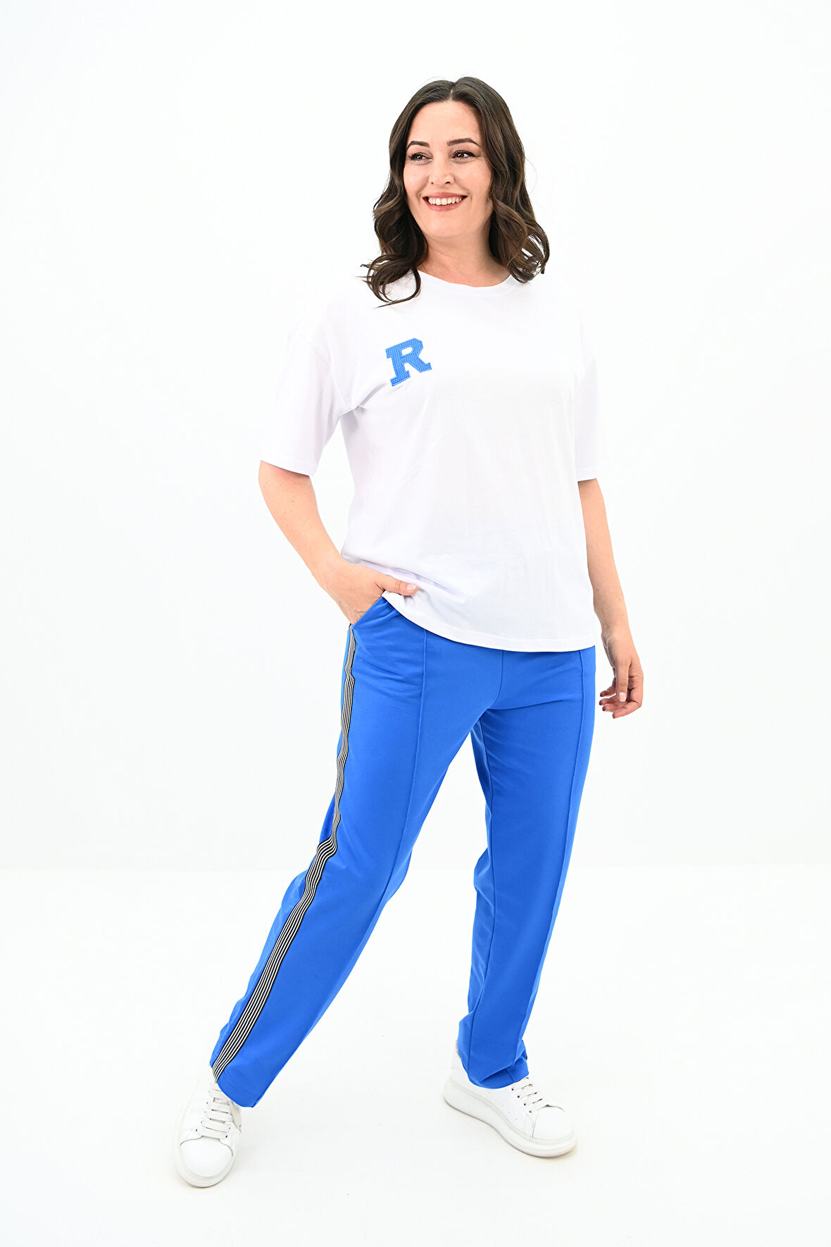 Kadın Büyük Beden Nakış İşleme Detaylı Eşofman Takımı 8120-25