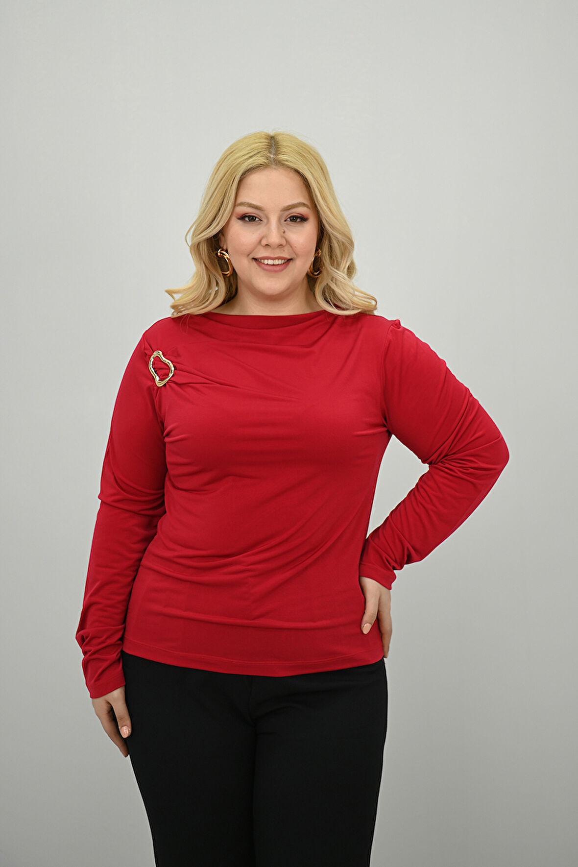 Kadın Büyük Beden Aksesuar Detaylı Drapeli Bluz 1924-25