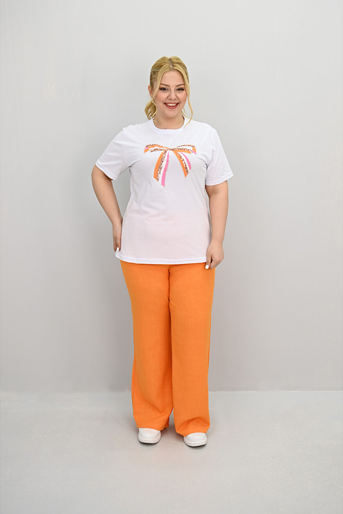 Kadın Büyük Beden Kurdele Detaylı Payet İşlemeli Eşofman Takımı 8200-25