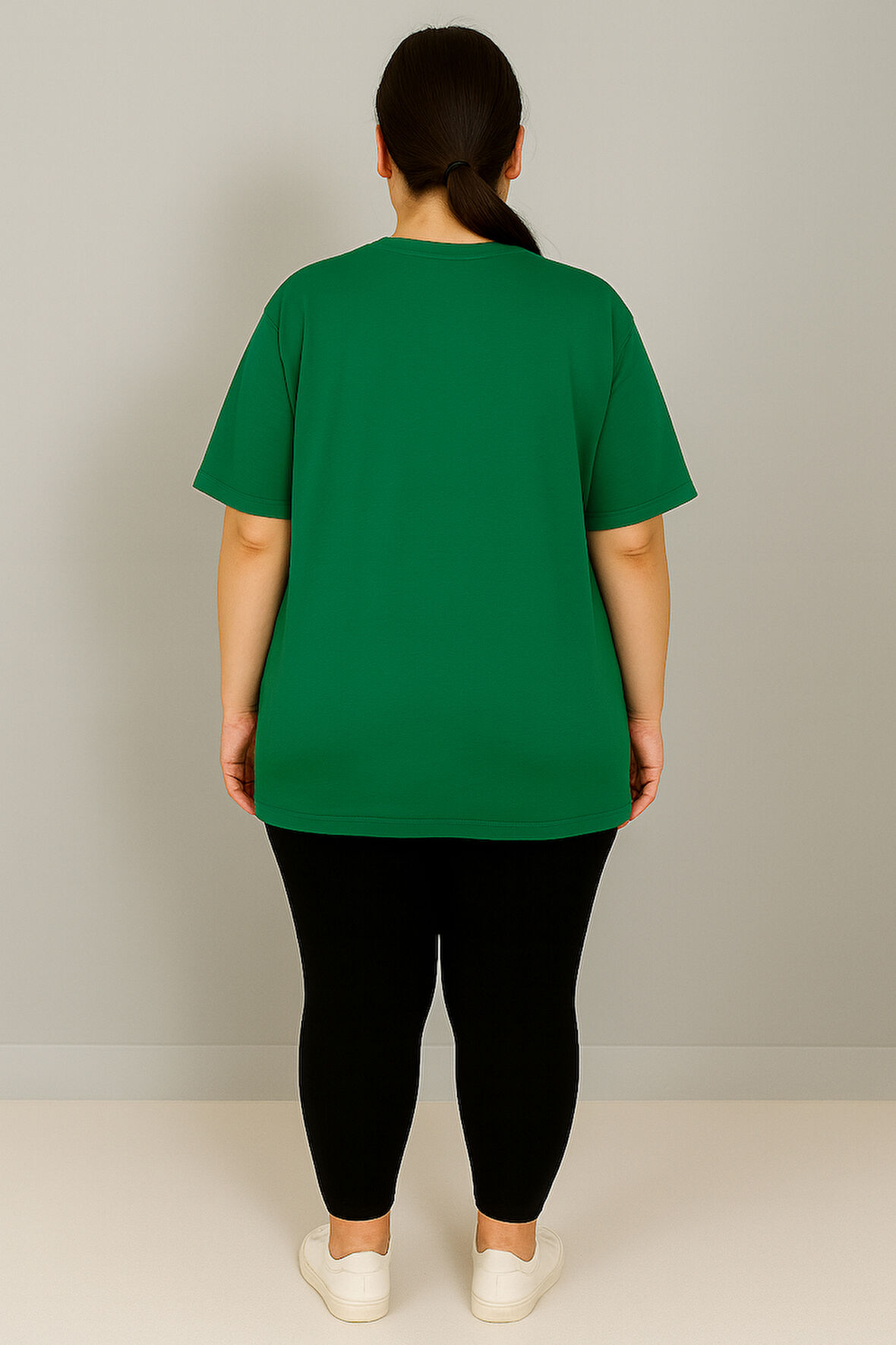 Kadın Büyük Beden Kısa Kollu Bisiklet Yaka Basic Oversize T-shirt 1977-25