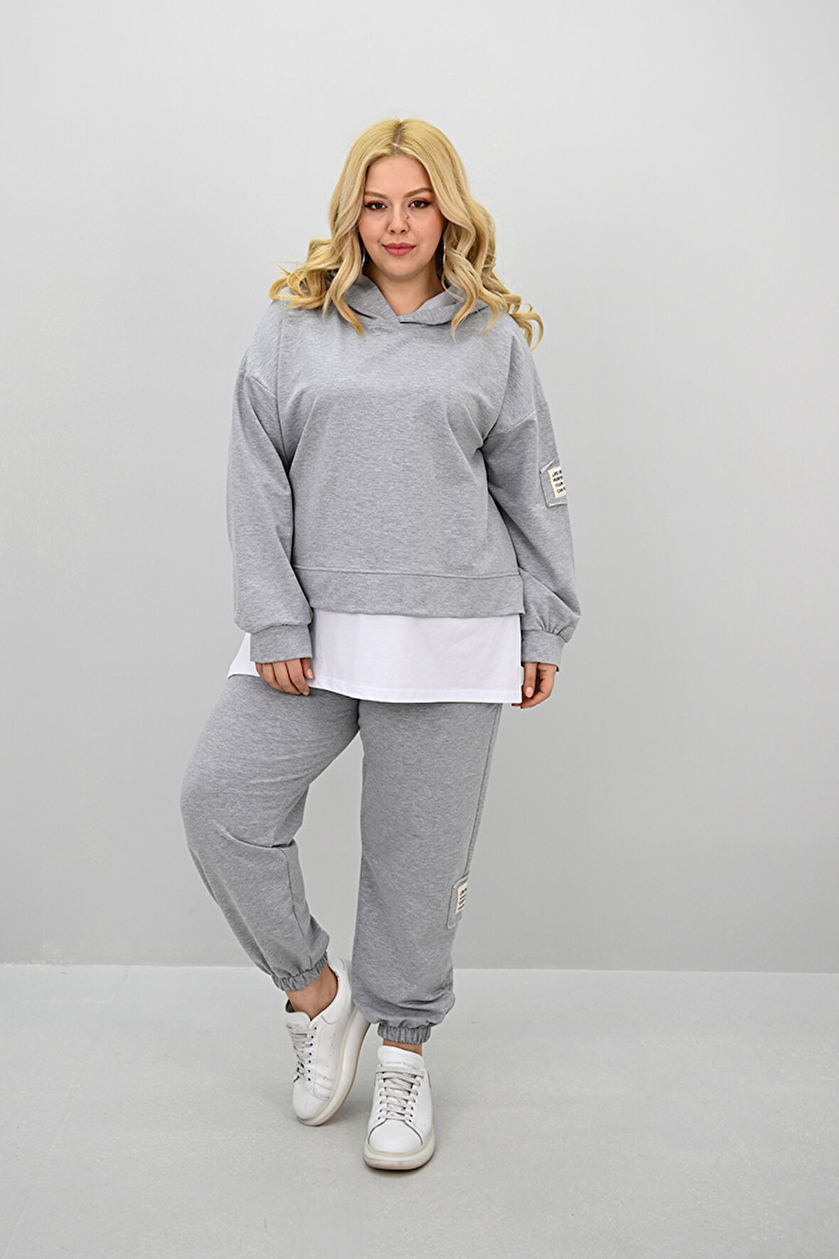 Kadın Büyük Beden Uzun Kollu Kapüşonlu Lastik Paça Eşofman Takımı 8180-25 (4253K)