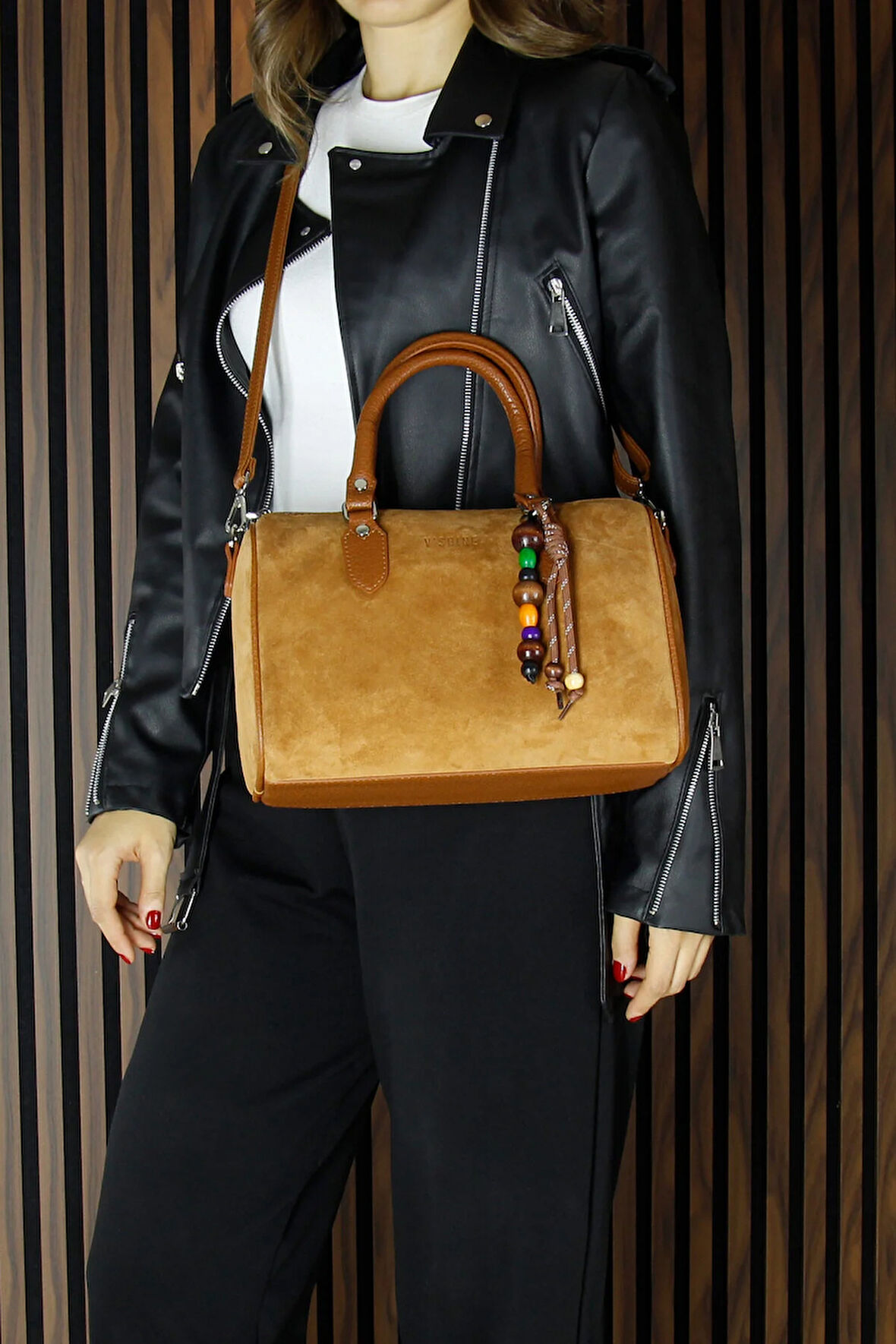 Taba Hakiki Dana Süet Fermuarlı İç Cepli Askılı Boncuk Aksesuarlı Günlük Büyük Boy Omuz Çantası