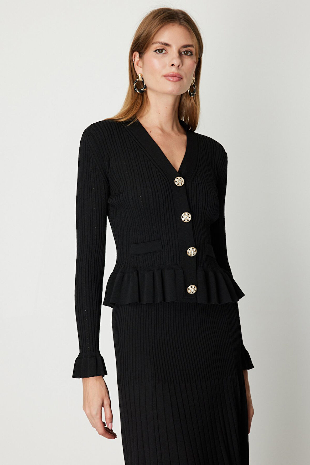 On Kadın V Yaka Süs Düğmeli Triko Hırka 69905 Siyah