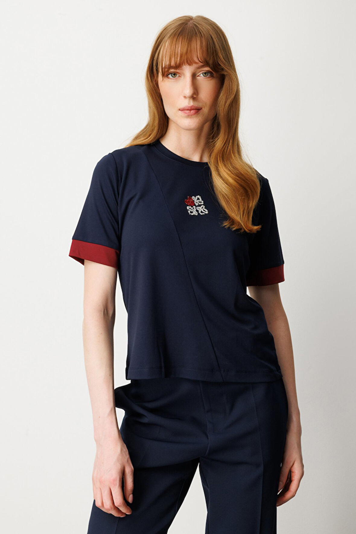 On Kadın Önü Taşlı Sıfır Yaka Bluz 61331 Laci-Bordo