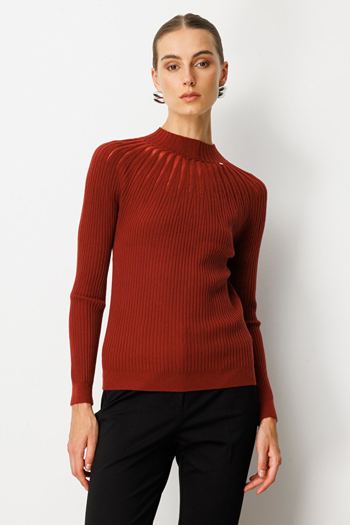 On Kadın Dik Yaka Tül Detaylı Triko Kazak 60384 Bordo