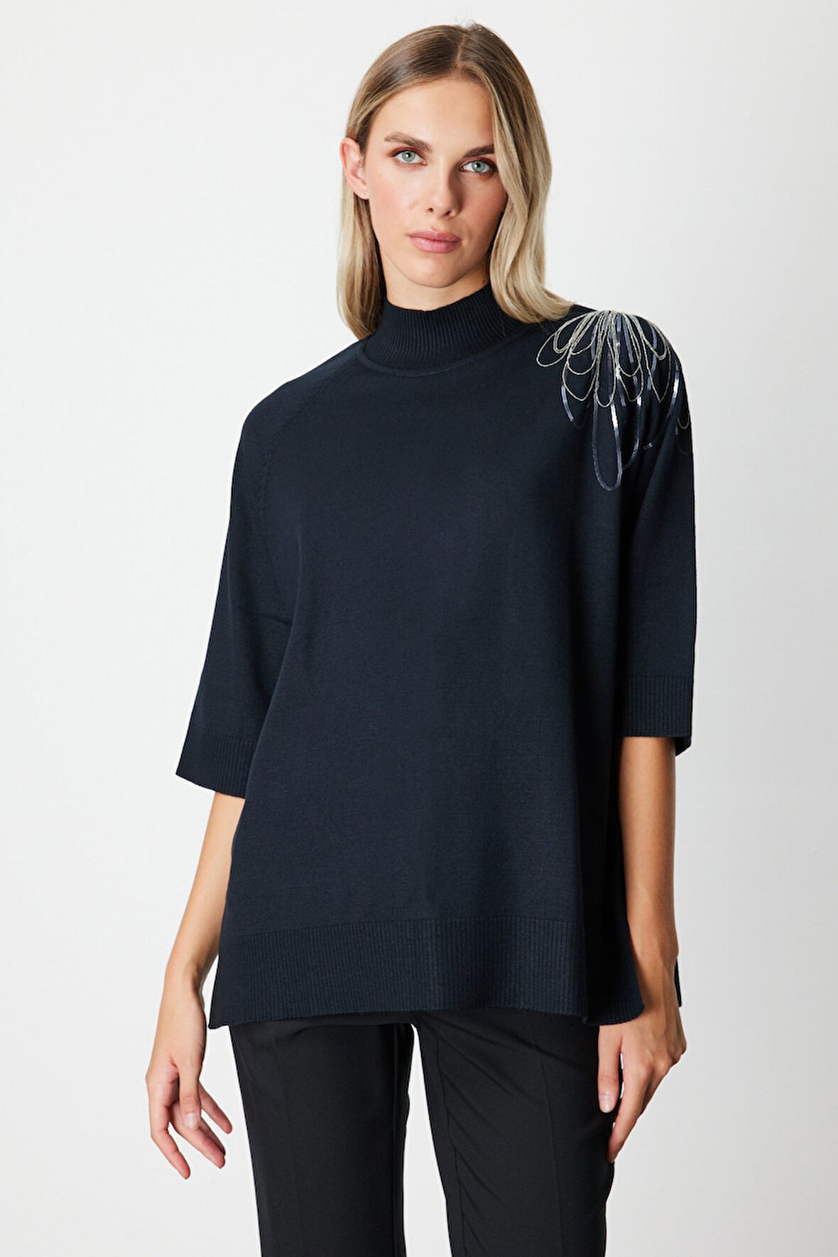 On Kadın Omzu Zincir İşlemeli Triko Kazak 65381 Siyah